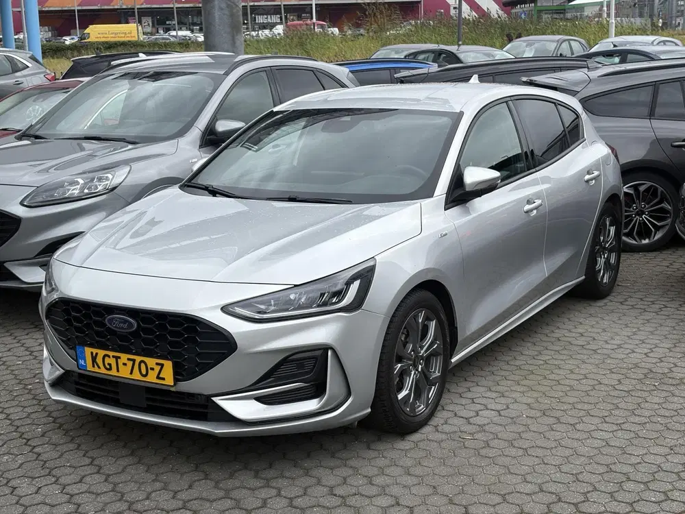 Ford Focus 1.0 EcoBoost Hybrid ST Line Hatchback uit 2023, foto 6