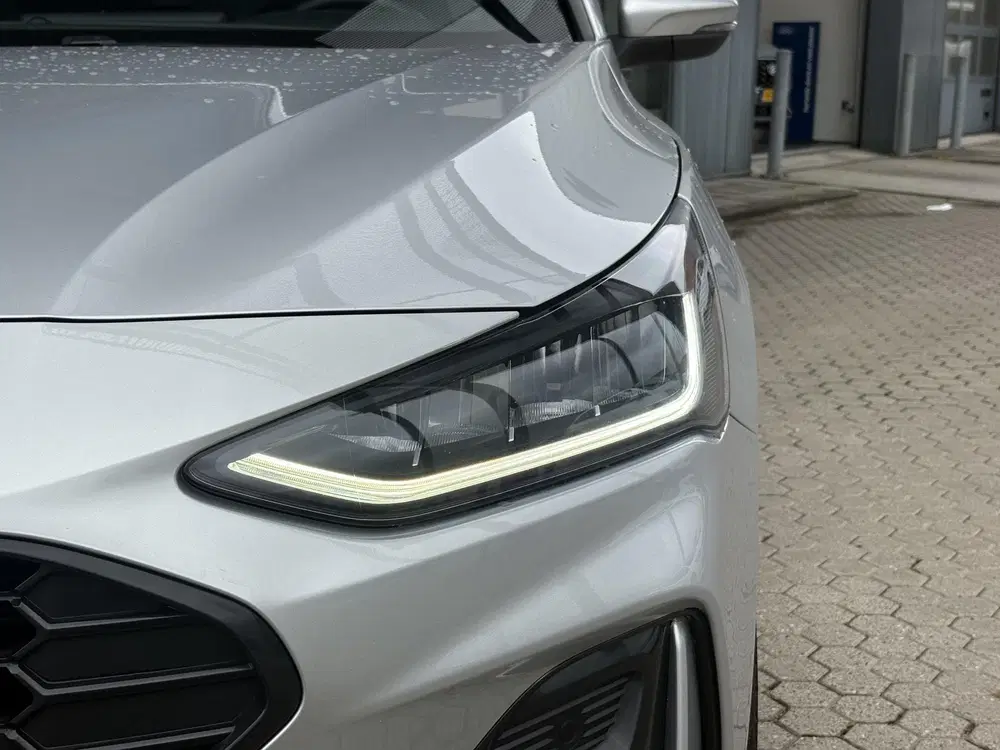 Ford Focus 1.0 EcoBoost Hybrid ST Line Hatchback uit 2023, foto 8