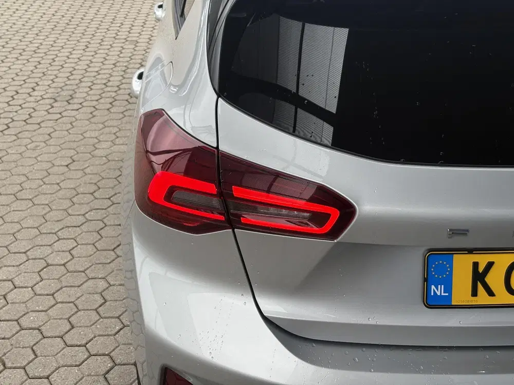 Ford Focus 1.0 EcoBoost Hybrid ST Line Hatchback uit 2023, foto 9