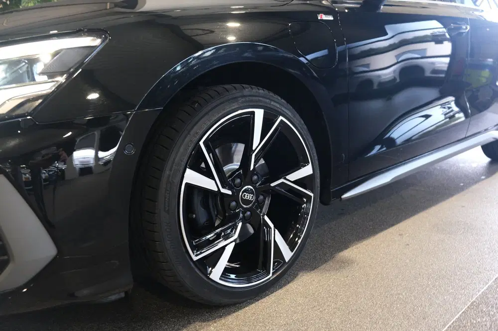 Audi A3 40 TFSI e 204PK S-line Pano Matrix Led Vol uit 2022, foto 11