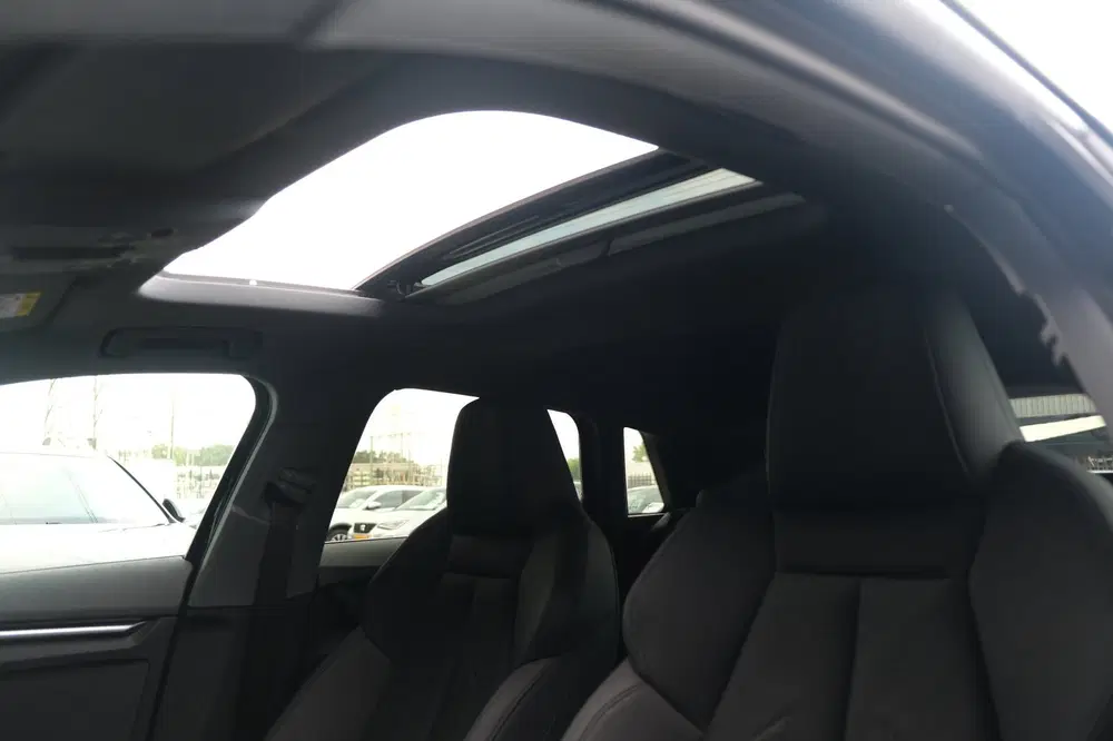 Audi A3 40 TFSI e 204PK S-line Pano Matrix Led Vol uit 2022, foto 14