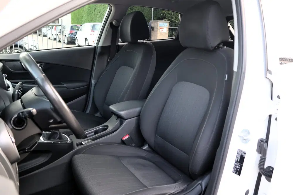 Hyundai KONA 1.0 T-GDI Fashion uit 2022, foto 7