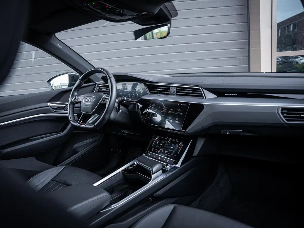 Audi e-tron 50 quattro Advanced edition Plus uit 2022, foto 15