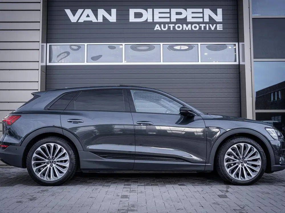 Audi e-tron 50 quattro Advanced edition Plus uit 2022, foto 5
