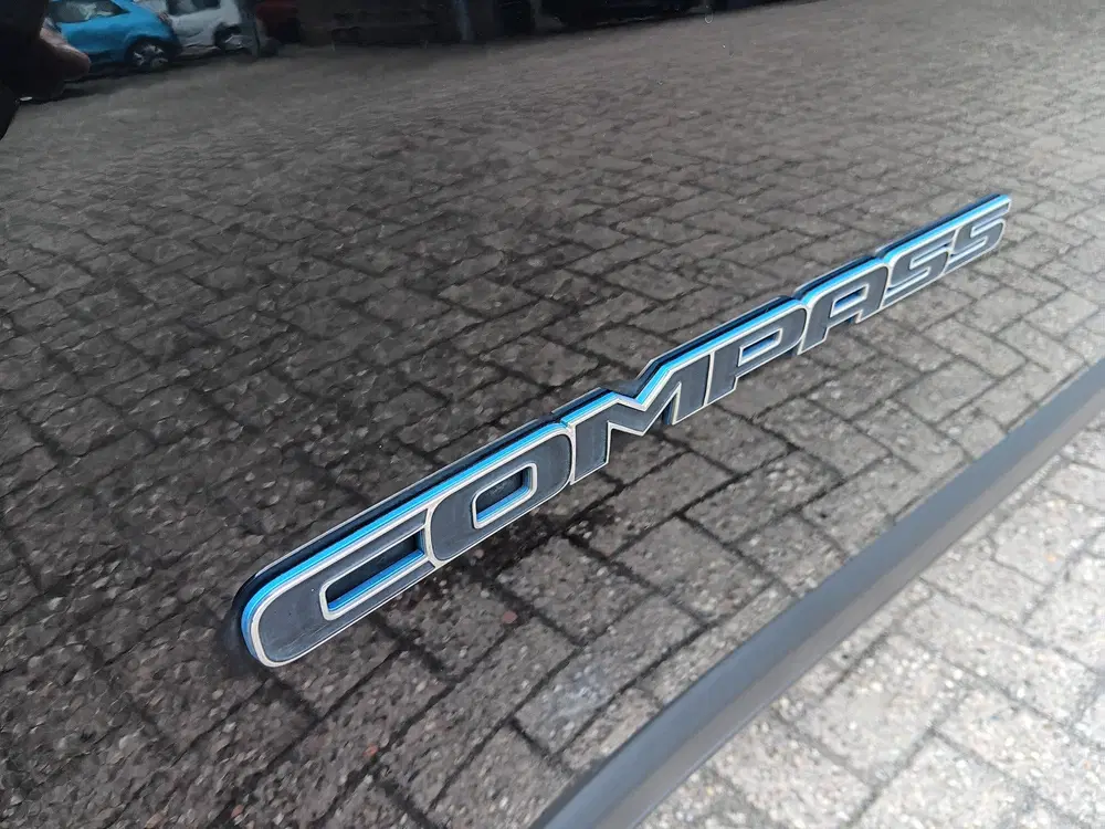 Jeep Compass 4xe 240 Plug-in Hybrid Electric S STOEL uit 2021, foto 14