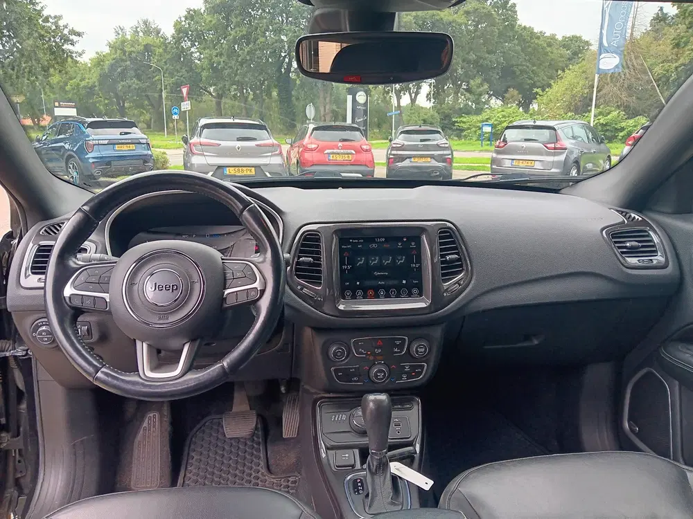 Jeep Compass 4xe 240 Plug-in Hybrid Electric S STOEL uit 2021, foto 3