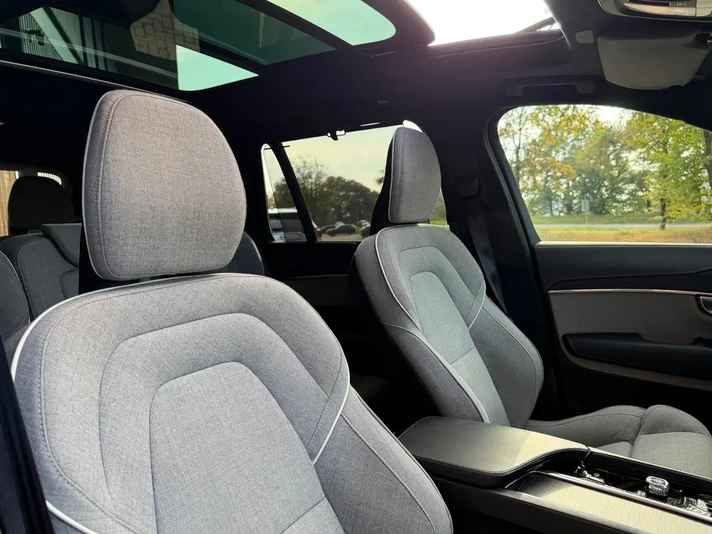 Volvo XC90 2.0 T8 Plug-in hybrid AWD Ultra Dark uit 2025, foto 14