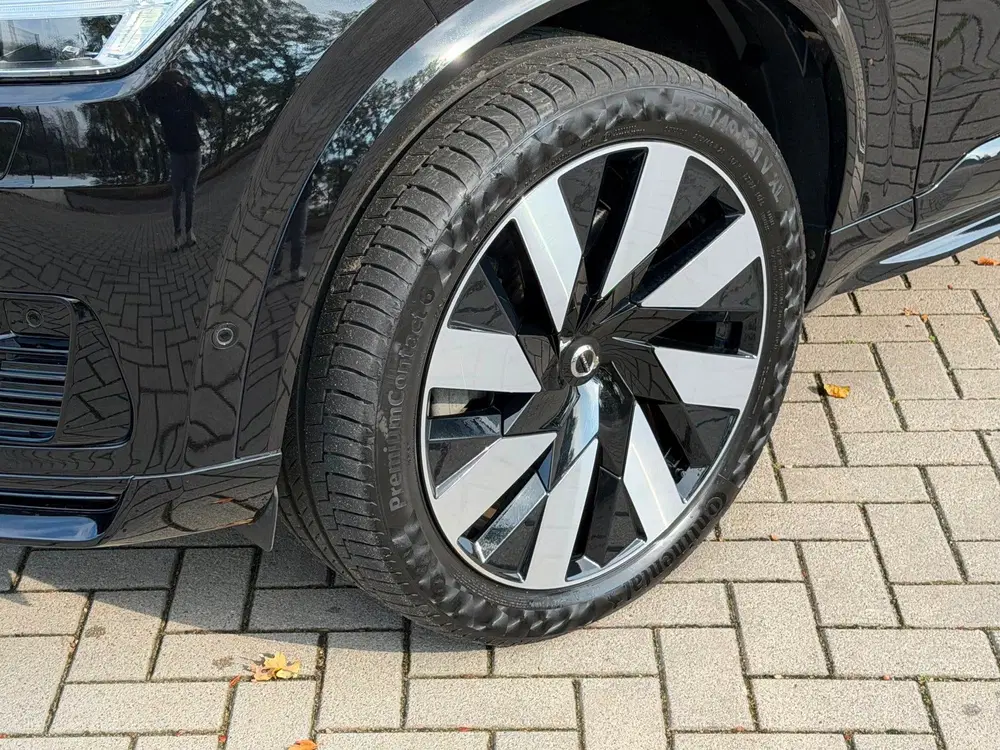 Volvo XC90 2.0 T8 Plug-in hybrid AWD Ultra Dark uit 2025, foto 8