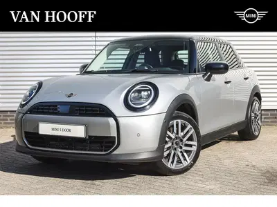Mini Hatchback Cooper C Automaat uit 2026