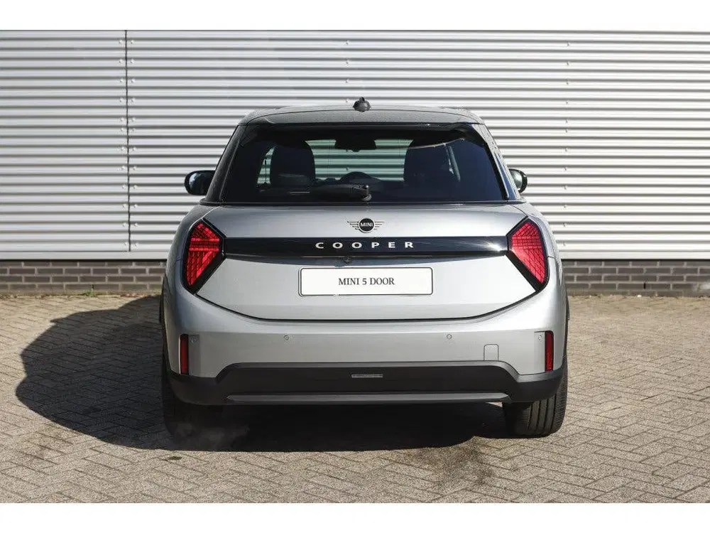 Mini Hatchback Cooper C Automaat uit 2026, foto 11