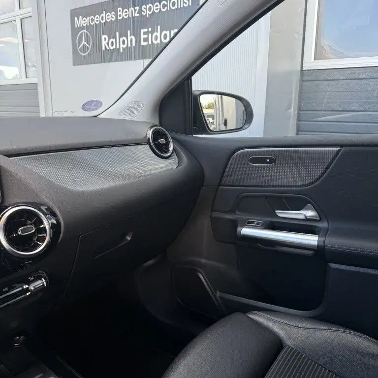 Mercedes-Benz B-Klasse Navi uit 2019, foto 13