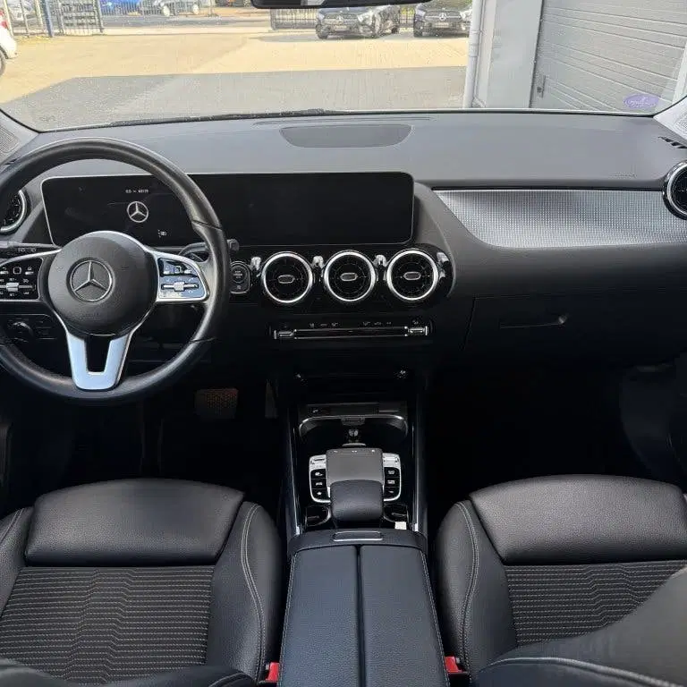 Mercedes-Benz B-Klasse Navi uit 2019, foto 6