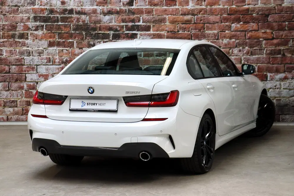 BMW 3-serie 330i High Executive M Sport Pakket Automaa uit 2020, foto 4