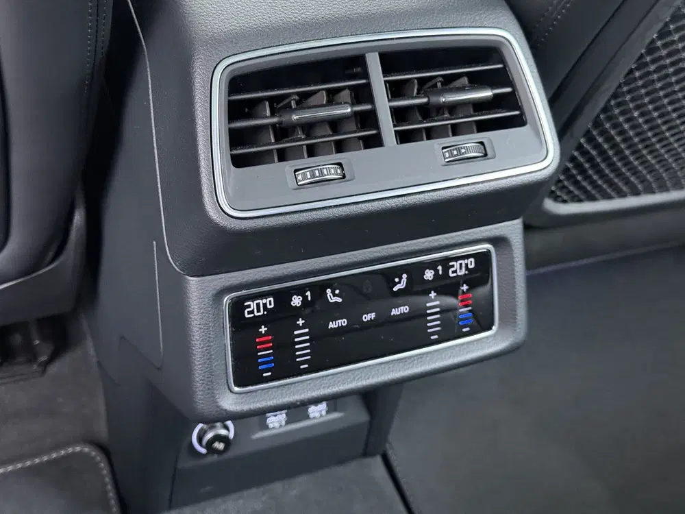 Audi e-tron 55 Quattro Advanced Pro Line Plus Edition uit 2019, foto 13