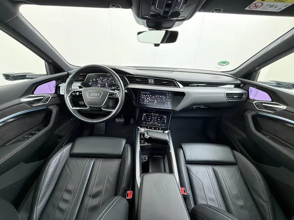 Audi e-tron 55 Quattro Advanced Pro Line Plus Edition uit 2019, foto 3