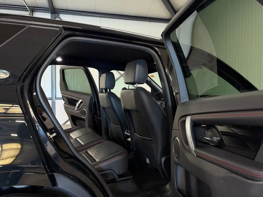 Land Rover Discovery Sport D200 2.0 MHEV R-Dynamic S uit 2021, foto 5