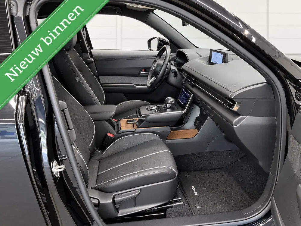 Mazda MX-30 e-SkyActiv R-EV 170 Makoto Plug In OPEN DA uit 2023, foto 4