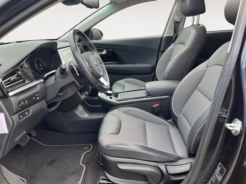 Kia Niro DynamicPlusLine 64 kWh uit 2021, foto 8