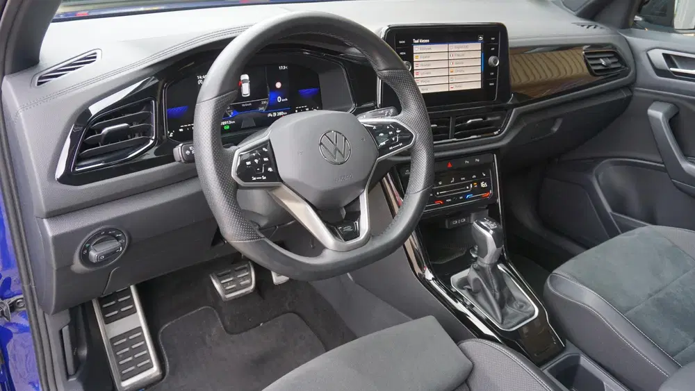 Volkswagen T-Roc 1.5 TSI 150pk DSG 2x R-Line & Black Style uit 2023, foto 14