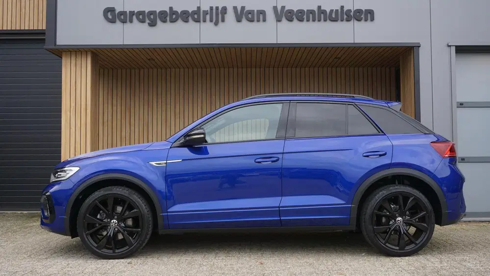 Volkswagen T-Roc 1.5 TSI 150pk DSG 2x R-Line & Black Style uit 2023, foto 2