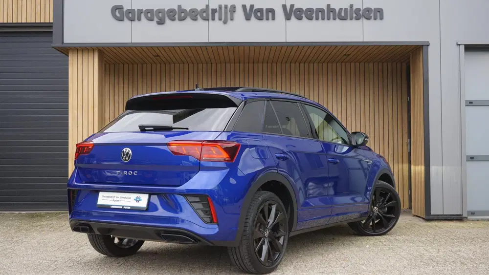 Volkswagen T-Roc 1.5 TSI 150pk DSG 2x R-Line & Black Style uit 2023, foto 6
