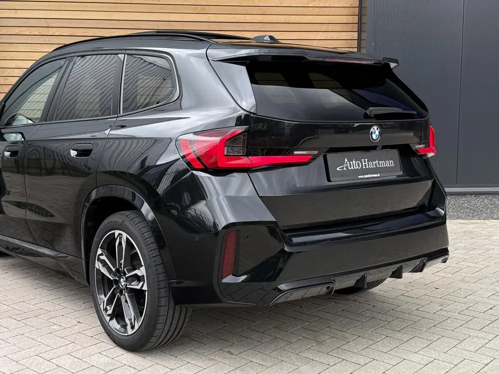 BMW X1 sDrive18i M-sport PANO uit 2022, foto 15