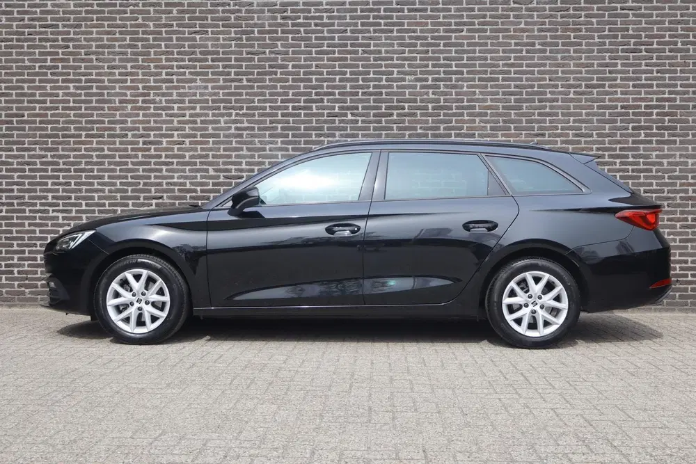 SEAT Leon 1.0 eTSI 110pk DSG Style uit 2022, foto 12