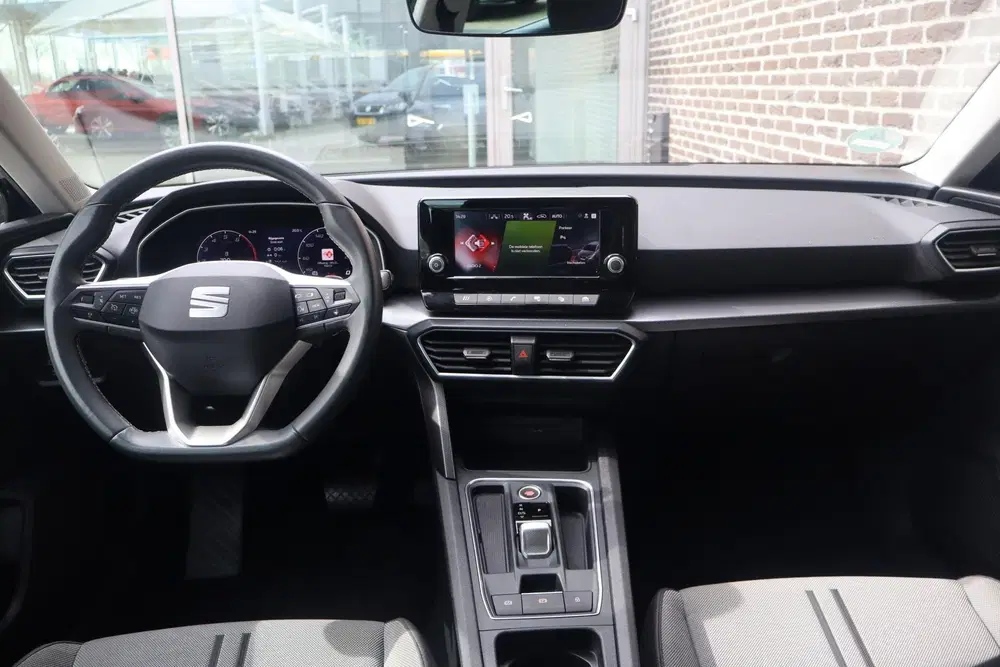 SEAT Leon 1.0 eTSI 110pk DSG Style uit 2022, foto 5