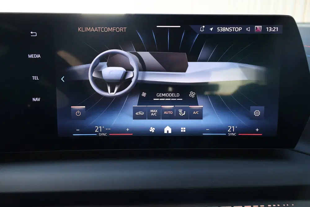 BMW 2-serie Coupé 220 M Sport Automaat uit 2025, foto 15