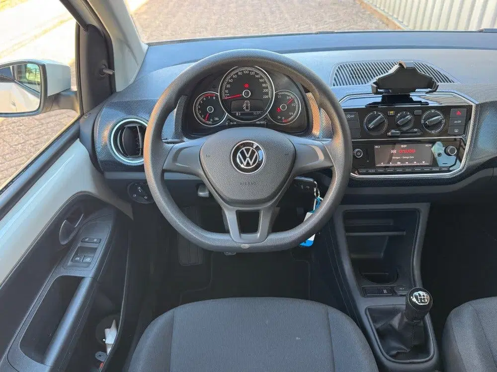 Volkswagen up! 1.0 Move Up 5-drs Cruise Control DAB radio uit 2023, foto 11