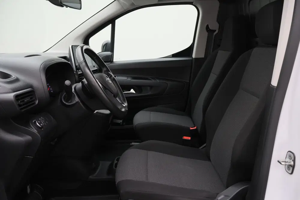 Opel Combo 1.5D L1H1 Automaat Airco uit 2023, foto 13