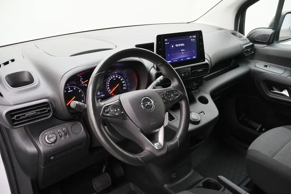 Opel Combo 1.5D L1H1 Automaat Airco uit 2023, foto 2