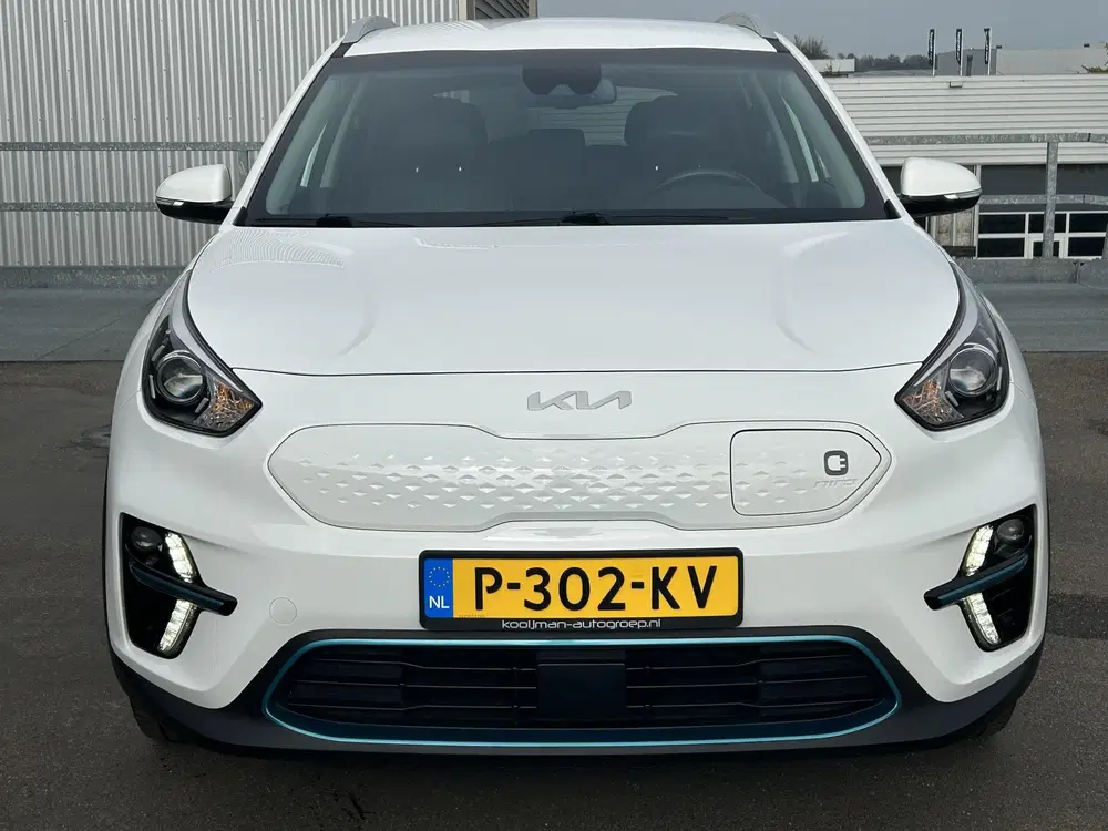 Kia Niro Edition 64 kWh Navigatie uit 2022, foto 11