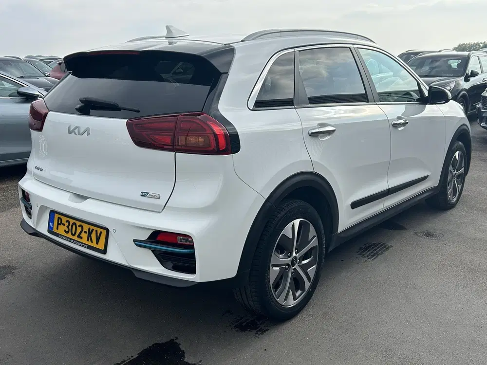 Kia Niro Edition 64 kWh Navigatie uit 2022, foto 8