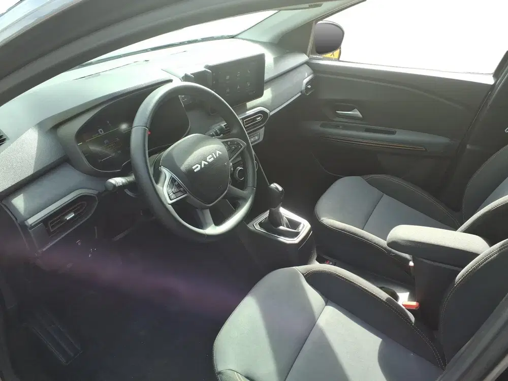 Dacia Jogger 1.6 Hybrid 140 Extreme 7p Automaat uit 2025, foto 14
