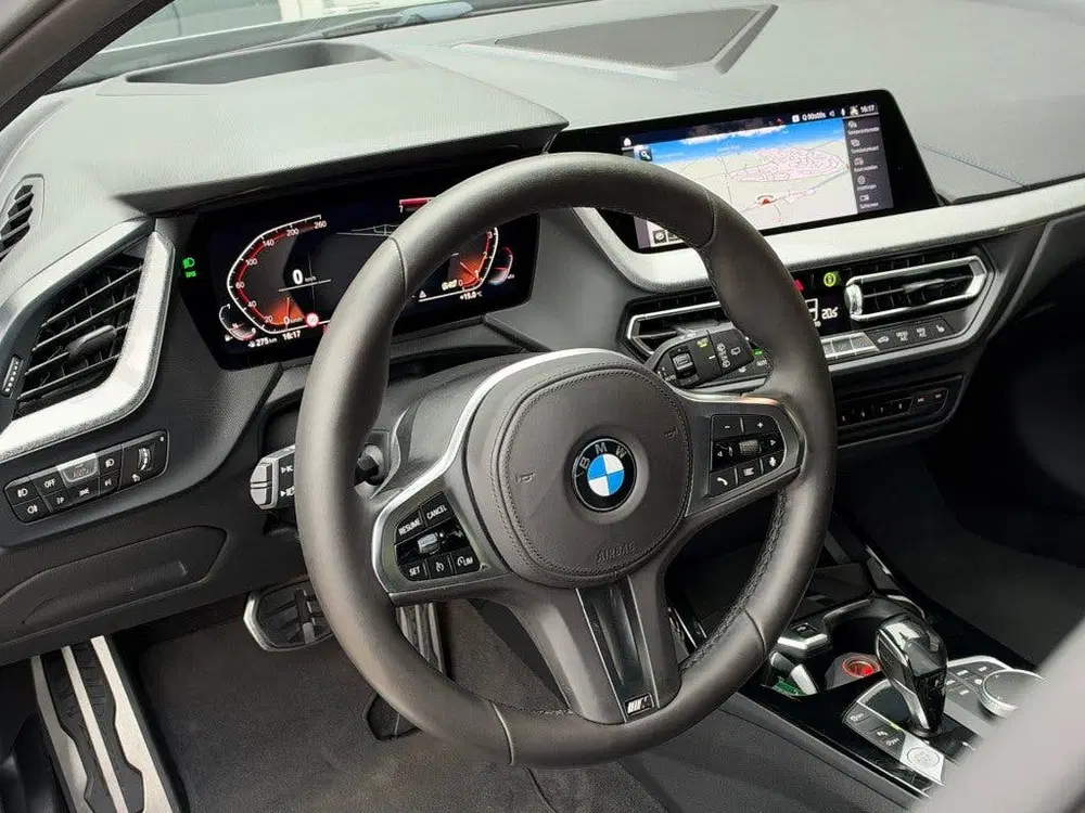 BMW 1-serie 118I HIGH EXEC M-Sport Aut. Stoelver. Head uit 2020, foto 9