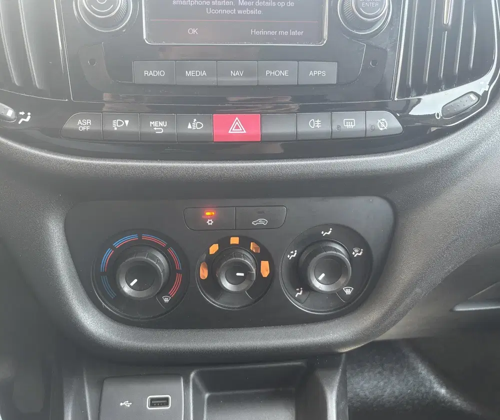 Fiat Doblo Doblò Cargo 1.3 MJ L1H1 SX*AIRCO*NAVI*CRUI uit 2021, foto 15