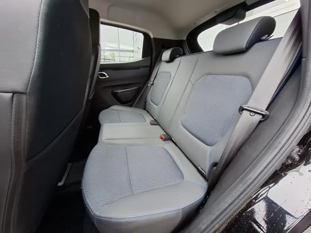 Dacia Spring Comfort 27 kWh uit 2023, foto 11