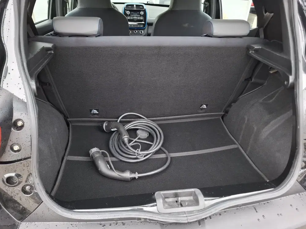 Dacia Spring Comfort 27 kWh uit 2023, foto 12