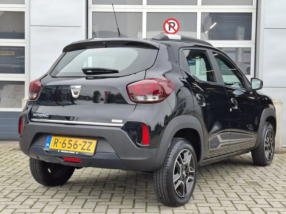 Dacia Spring Comfort 27 kWh uit 2023, foto 2