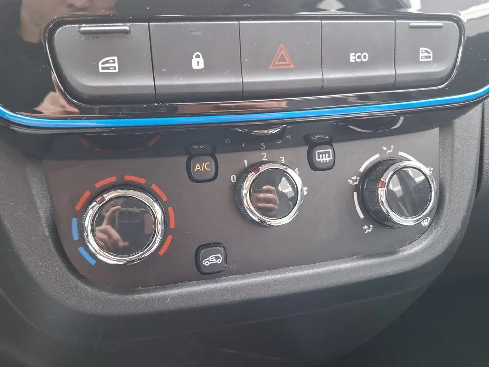 Dacia Spring Comfort 27 kWh uit 2023, foto 6