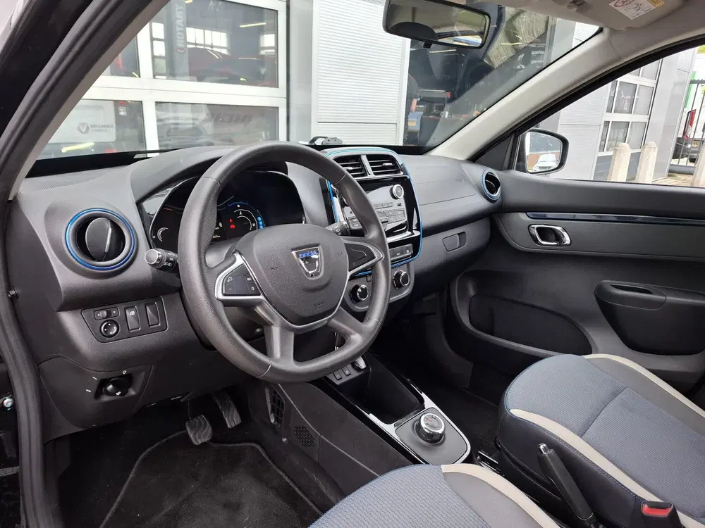 Dacia Spring Comfort 27 kWh uit 2023, foto 9