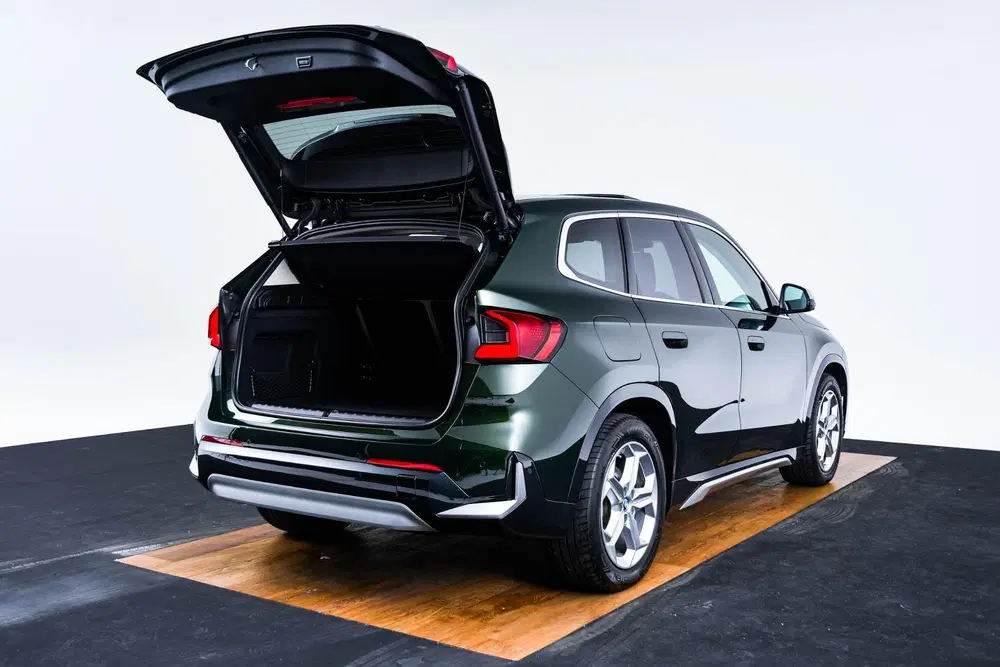 BMW iX1 xDrive30 67 kWh xLine uit 2023, foto 13