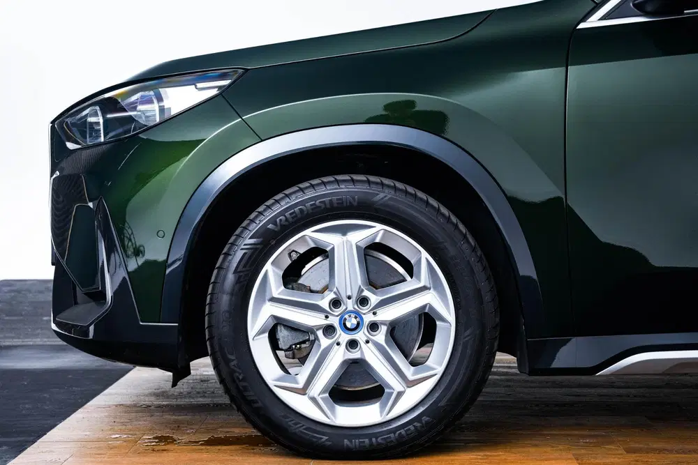 BMW iX1 xDrive30 67 kWh xLine uit 2023, foto 9