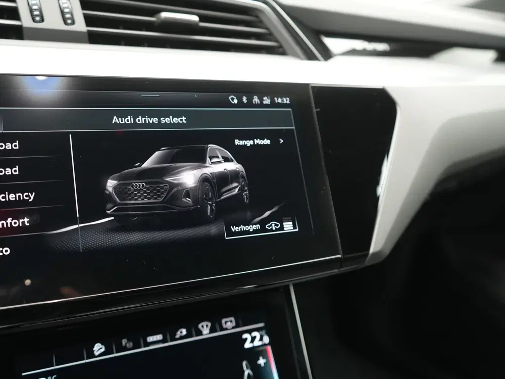 Audi Q8 e-tron 55 quattro S Line 114 kWh Dealer O.H uit 2023, foto 13