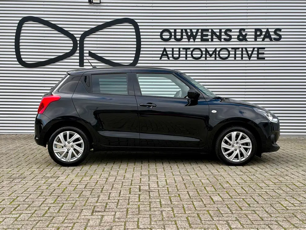 Suzuki Swift 1.2 Select Smart Hybrid uit 2023, foto 10