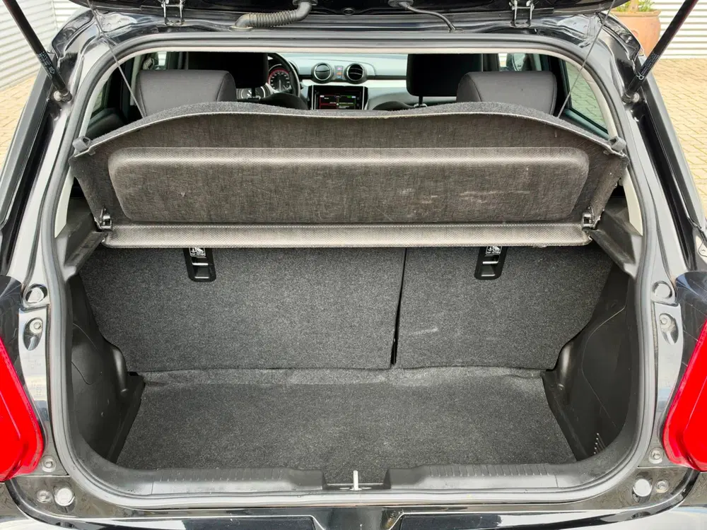 Suzuki Swift 1.2 Select Smart Hybrid uit 2023, foto 13
