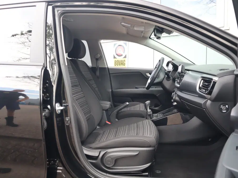 Kia Stonic 1.0 T-GDi MHEV DynamicPlusLine uit 2025, foto 12