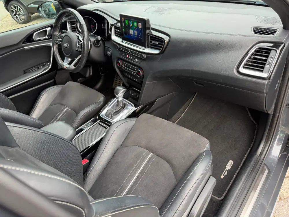 Kia ProCeed 1.4 T-GDI GT-PlusLine uit 2019, foto 15