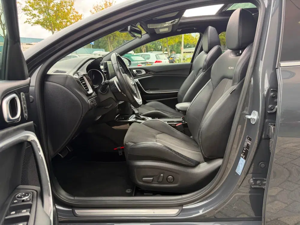 Kia ProCeed 1.4 T-GDI GT-PlusLine uit 2019, foto 5